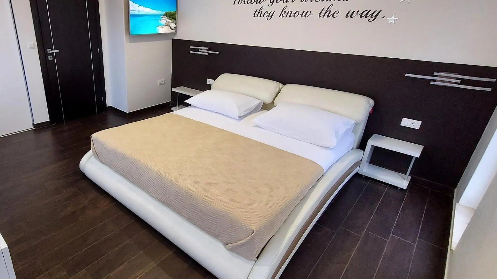Apartment Sunny Spell Zadar 3*,  Croatia
